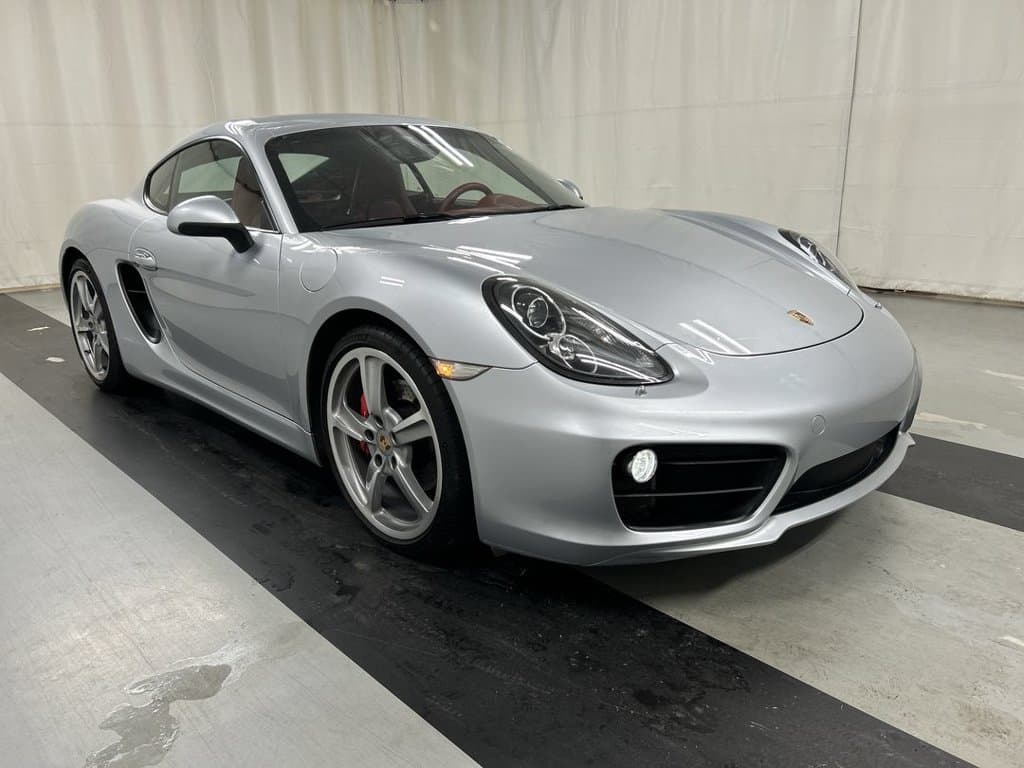 2014 Porsche Cayman S — photo 1 of 21