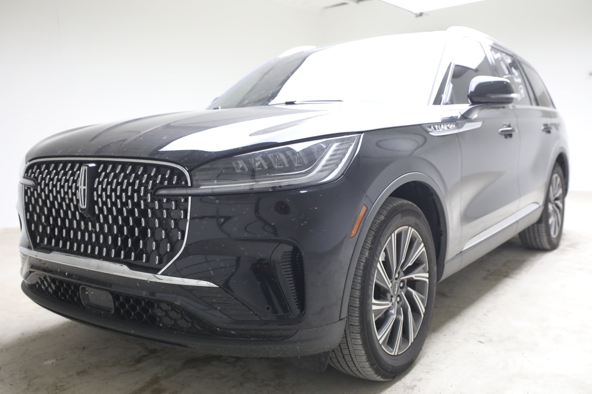 2025 Lincoln Aviator Premiere — photo 1 of 14