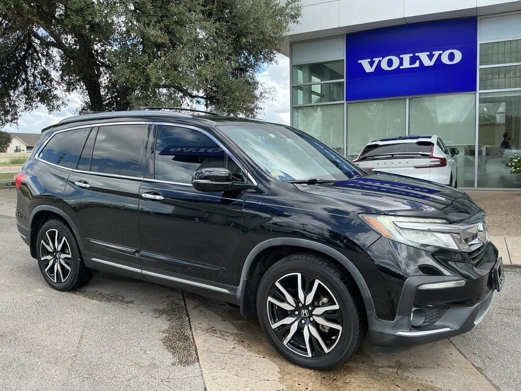 2019 Honda Pilot Elite — photo 1 of 3