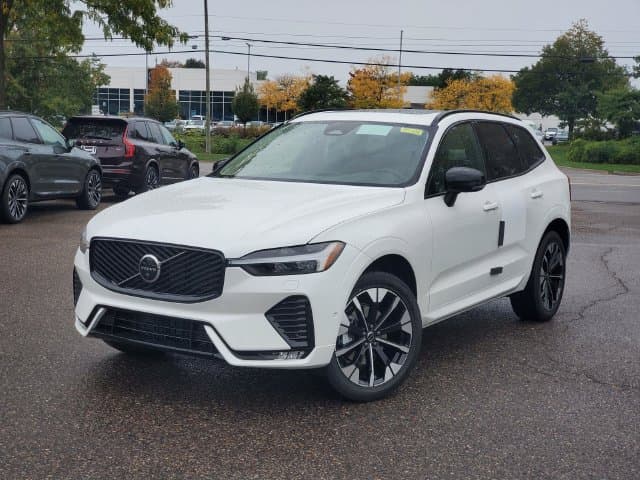 2027 Volvo XC60 Plus — photo 1 of 32
