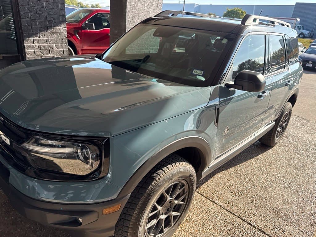 2023 Ford Bronco Sport Outer Banks — photo 1 of 6