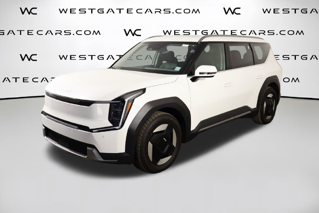 2024 Kia EV9 Wind — photo 1 of 51