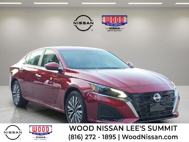 2025 Nissan Altima Base — photo 1 of 20