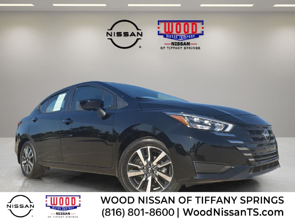 2025 Nissan Versa Base — photo 1 of 22