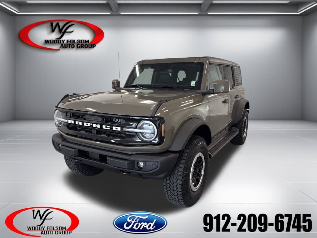 2026 Ford Bronco Outer Banks — photo 1 of 47