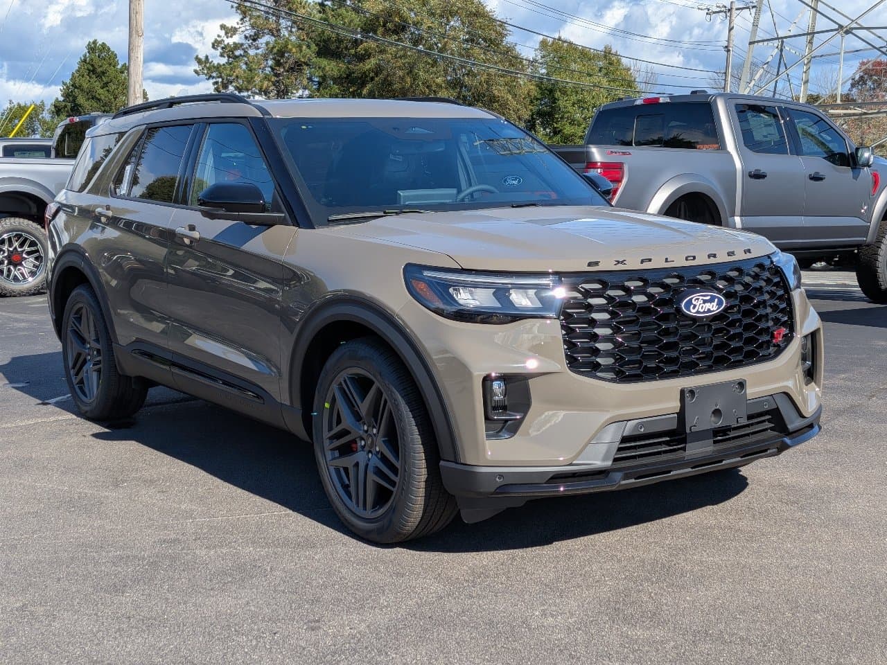 2027 Ford Explorer ST — photo 1 of 44