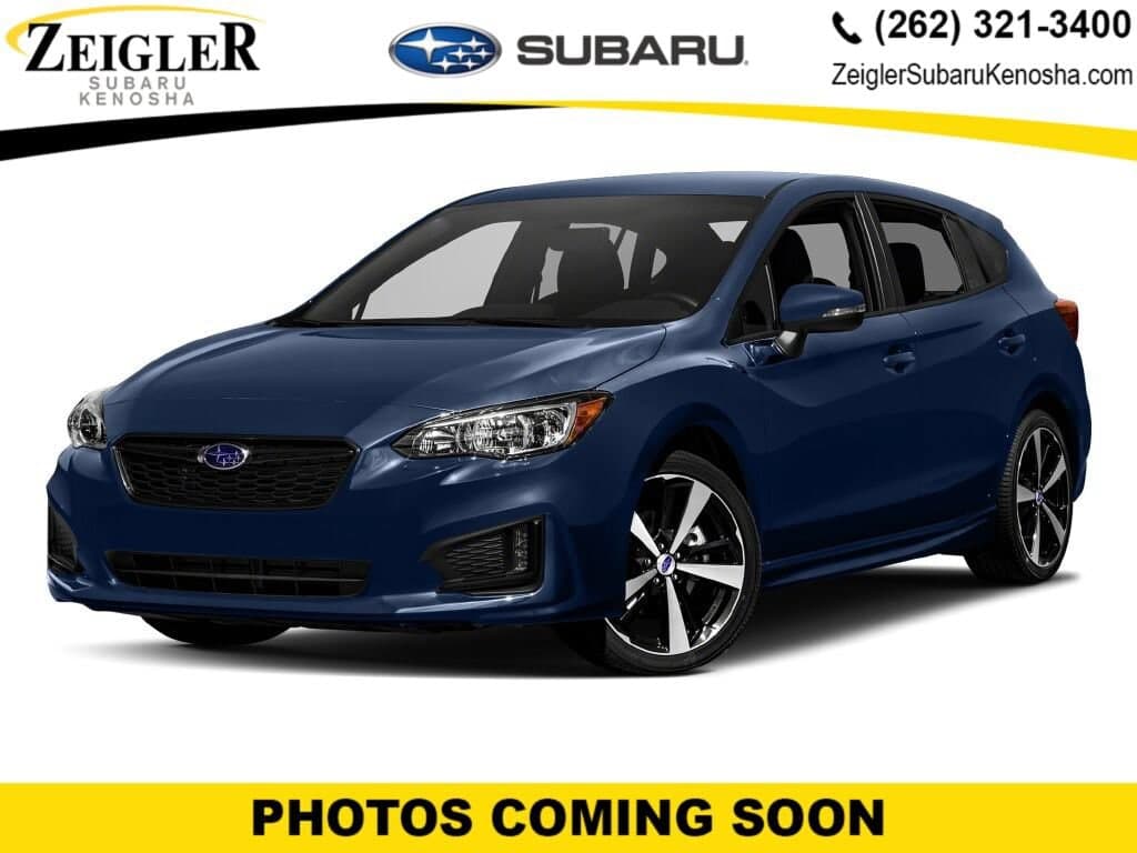 2017 Subaru Impreza Base — photo 1 of 18