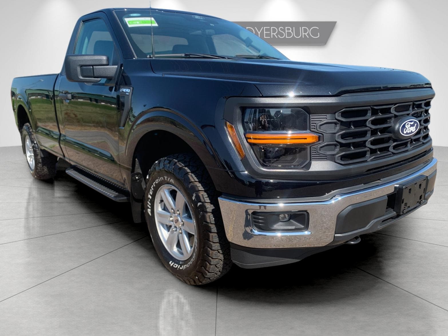 2025 Ford F-150 XL — photo 1 of 31