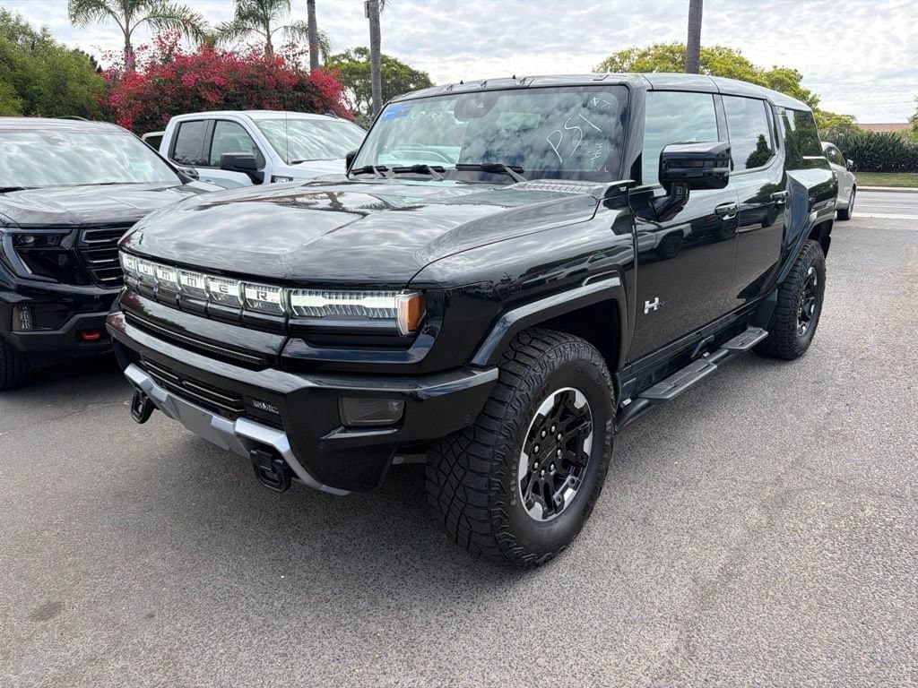 2025 GMC HUMMER EV SUV 3X — photo 1 of 13