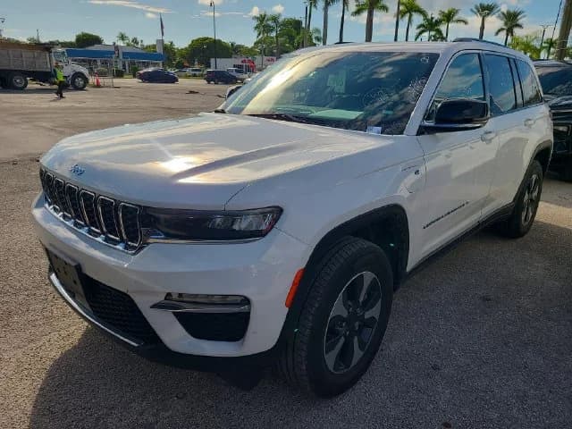 2024 Jeep Grand Cherokee 4xe Base — photo 1 of 4