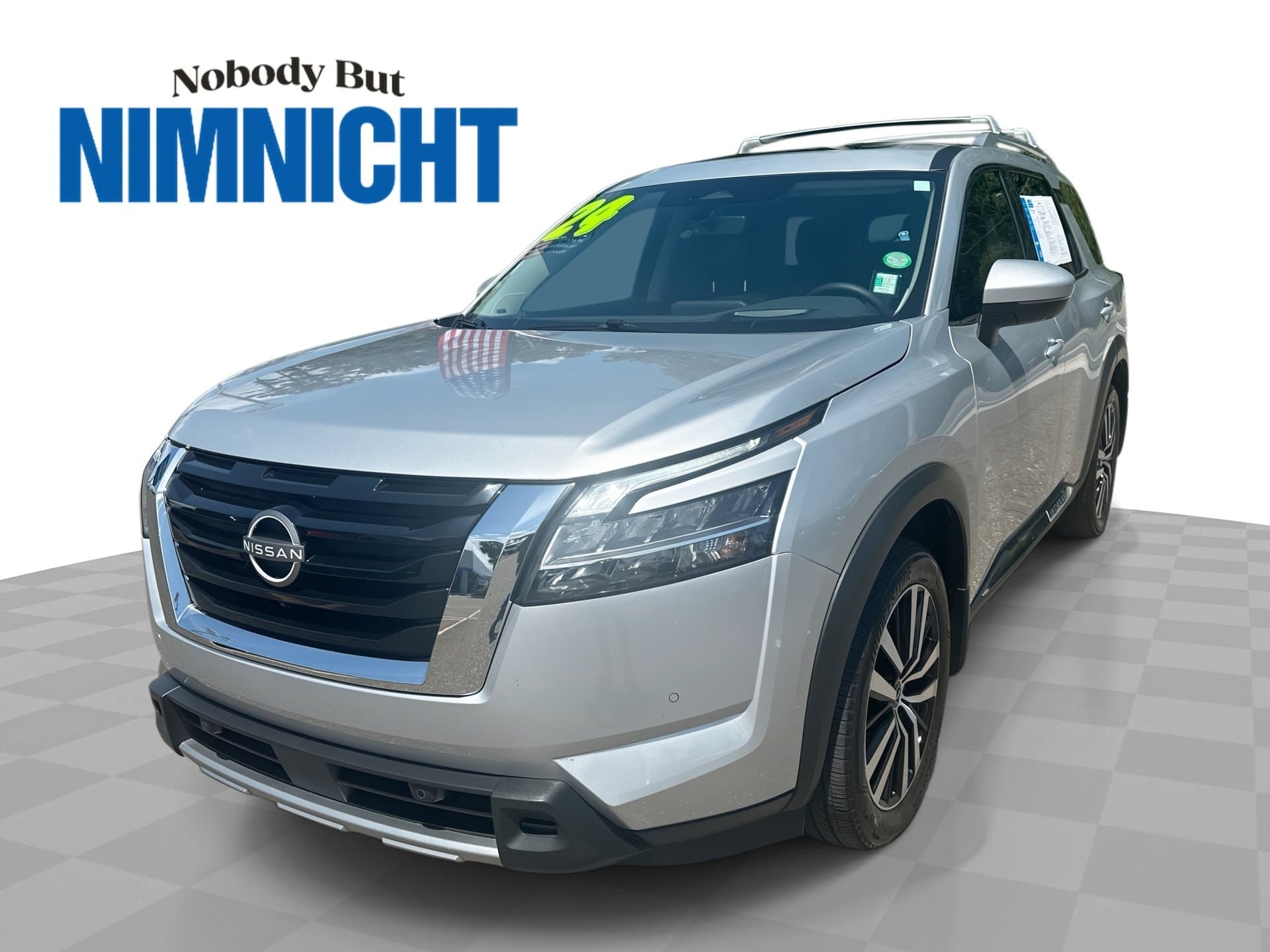 2024 Nissan Pathfinder Platinum — photo 1 of 37