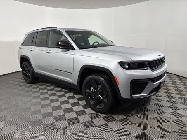 2026 Jeep Grand Cherokee Limited — photo 1 of 31