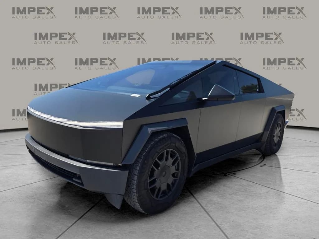 2024 Tesla Cybertruck Base — photo 1 of 28