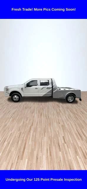 2022 Ford Super Duty F-350 DRW King Ranch — photo 1 of 3