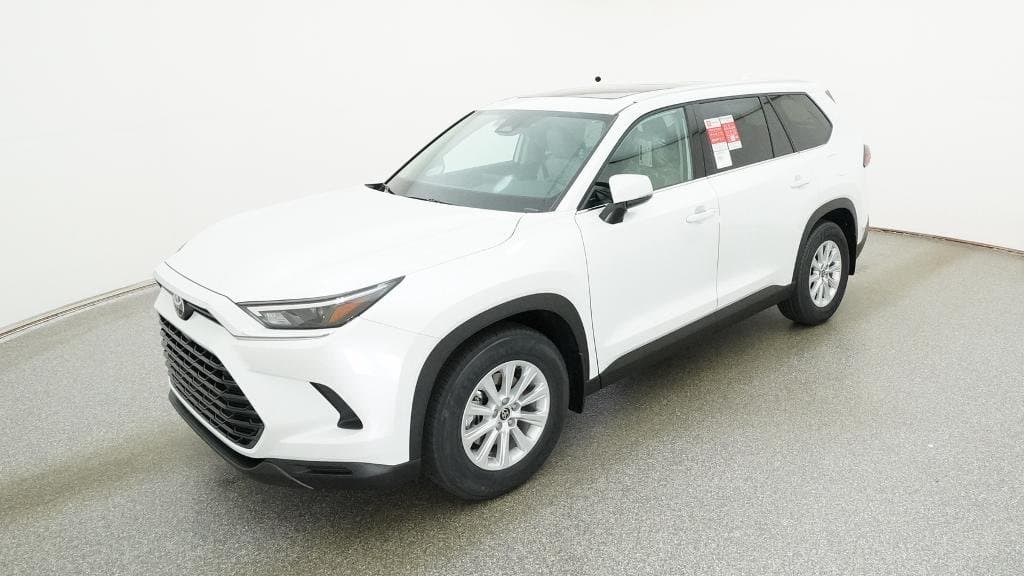 2026 Toyota Grand Highlander XLE — photo 1 of 52