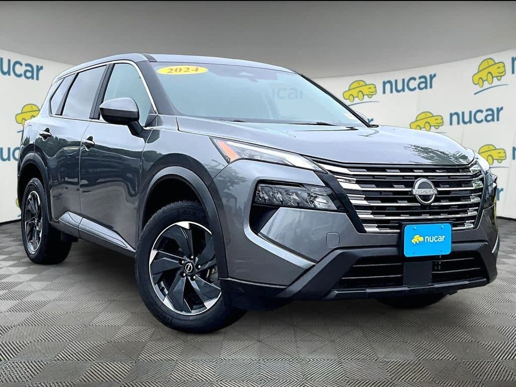 2024 Nissan Rogue SV — photo 1 of 34