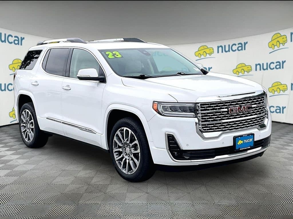 2023 GMC Acadia Denali — photo 1 of 38