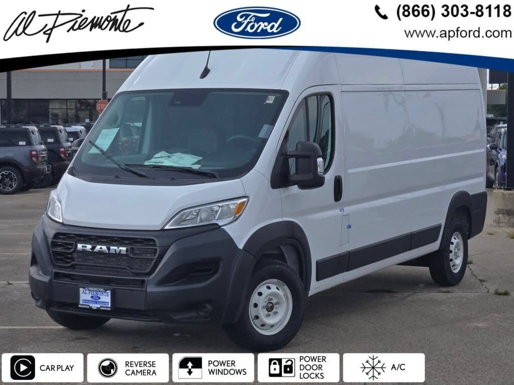 2023 RAM ProMaster Cargo Van Base — photo 1 of 27