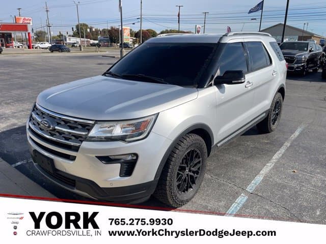 2018 Ford Explorer XLT — photo 1 of 13
