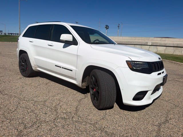 2019 Jeep Grand Cherokee SRT — photo 1 of 21