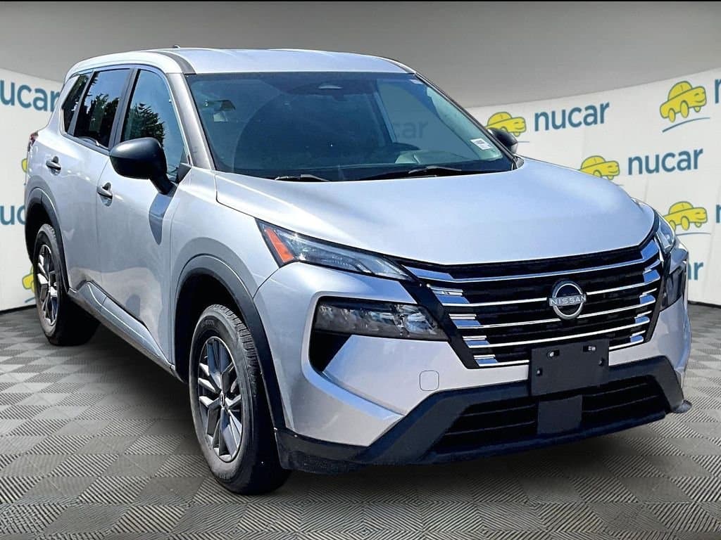 2024 Nissan Rogue S — photo 1 of 3