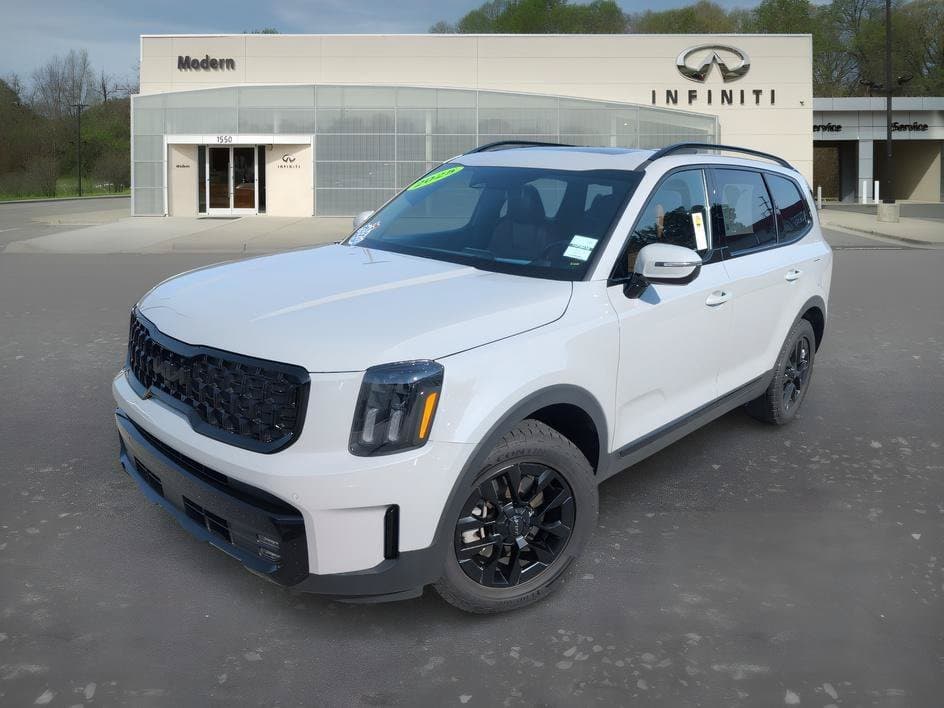 2025 Kia Telluride SX-Prestige X-Pro — photo 1 of 32