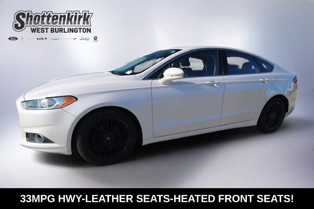 2016 Ford Fusion SE — photo 1 of 39