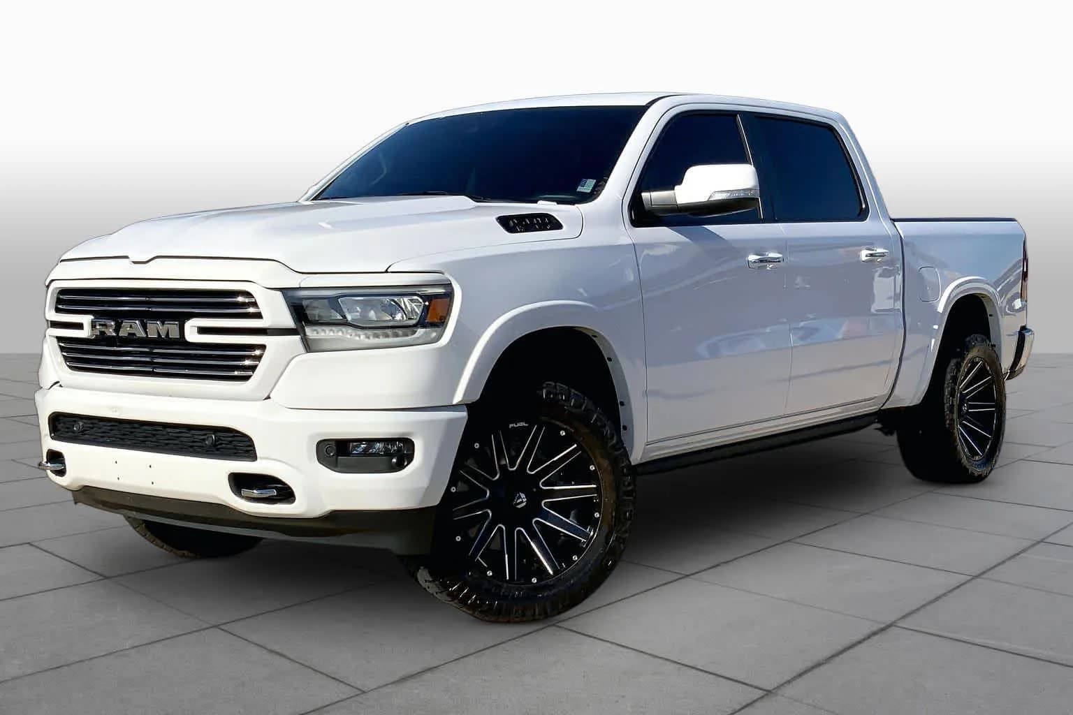 2021 RAM 1500 Laramie — photo 1 of 33