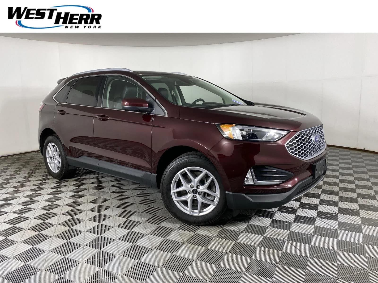 2024 Ford Edge SEL — photo 1 of 29