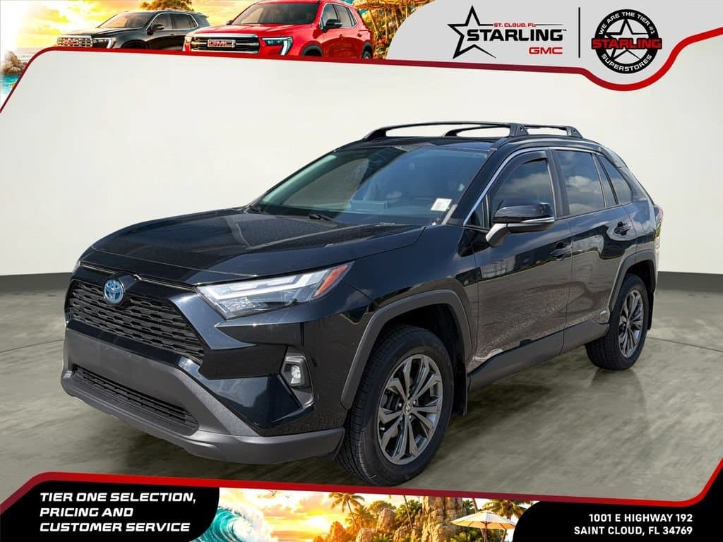 2022 Toyota RAV4 Hybrid XLE Premium — photo 1 of 33