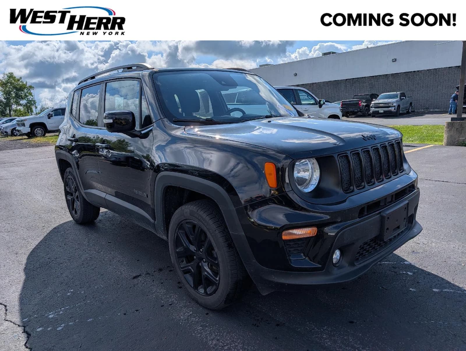 2022 Jeep Renegade Altitude — photo 1 of 21