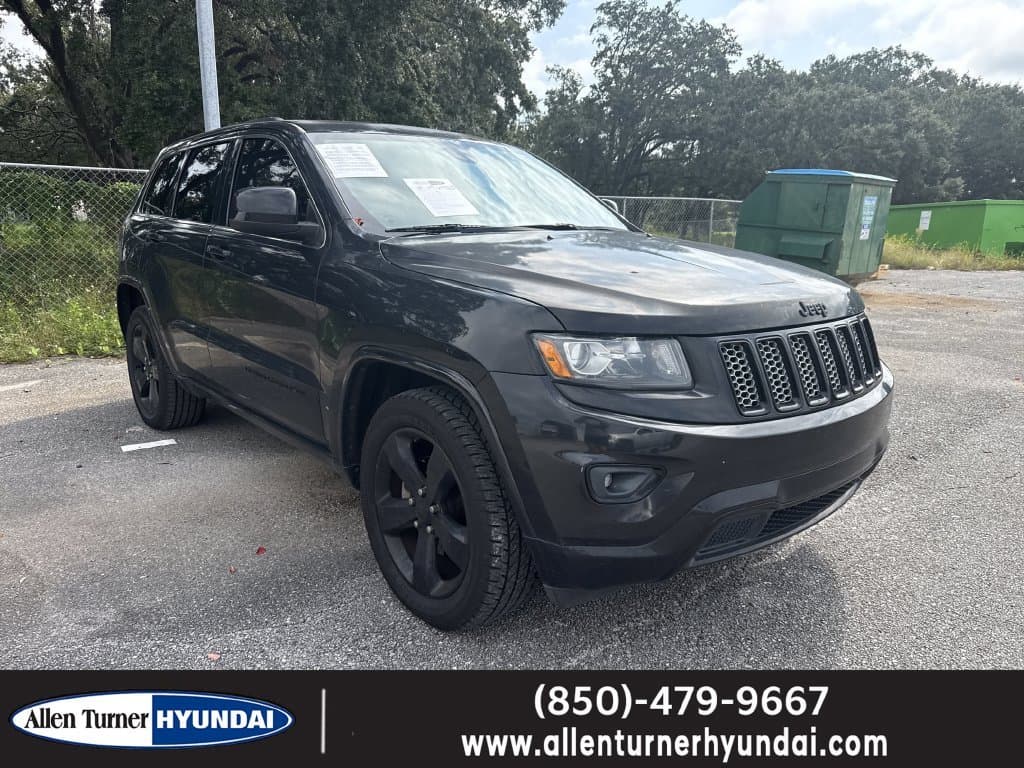 2015 Jeep Grand Cherokee Altitude — photo 1 of 3