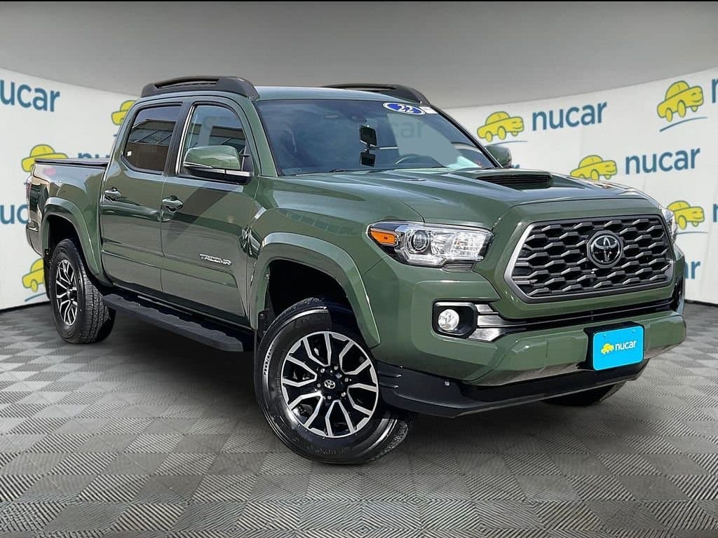 2022 Toyota Tacoma 4WD TRD Sport — photo 1 of 36