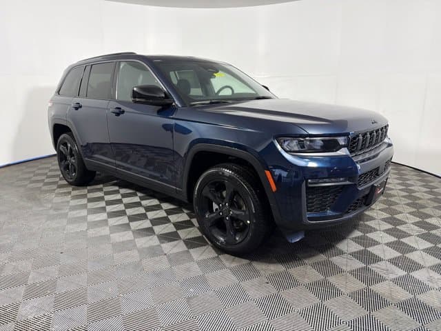 2027 Jeep Grand Cherokee Limited — photo 1 of 30
