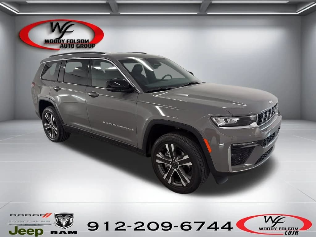 2027 Jeep Grand Cherokee L Limited — photo 1 of 29
