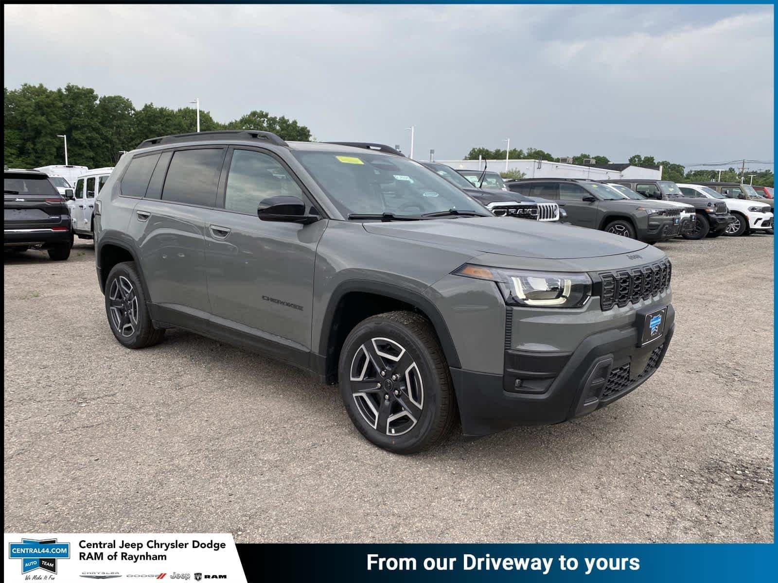 2026 Jeep Cherokee Limited — photo 1 of 16
