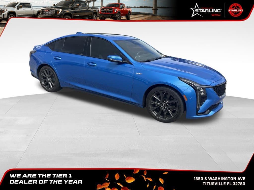 2025 Cadillac CT5-V Base — photo 1 of 14