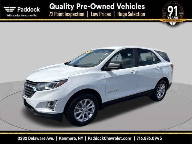 2020 Chevrolet Equinox LS — photo 1 of 30