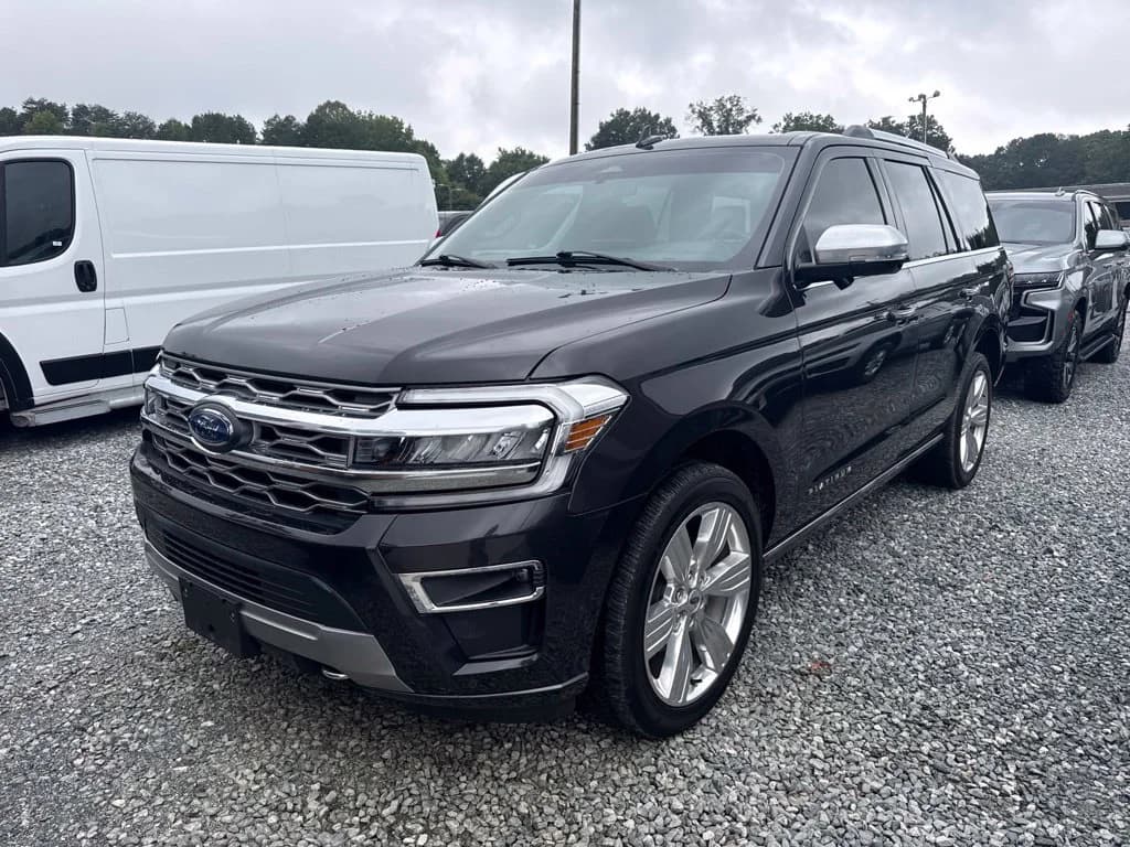 2024 Ford Expedition Platinum — photo 1 of 6