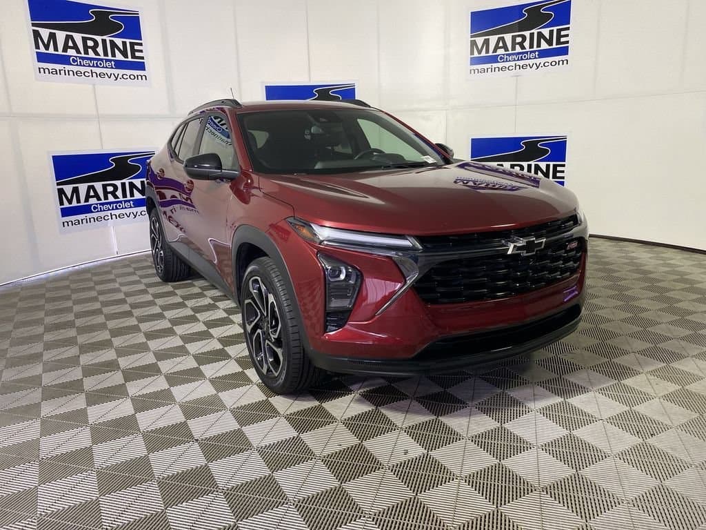 2024 Chevrolet Trax 2RS — photo 1 of 38
