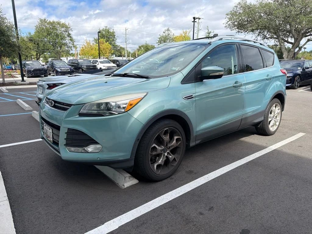 2013 Ford Escape Titanium — photo 1 of 4