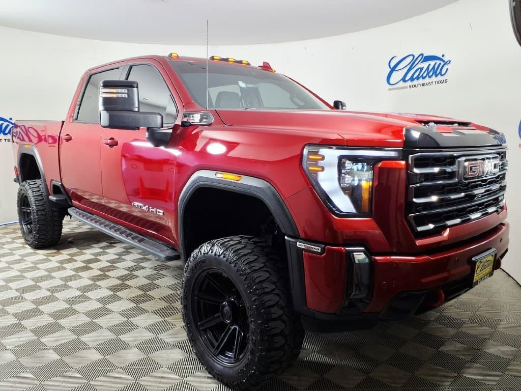 2024 GMC Sierra 2500HD AT4 — photo 1 of 26