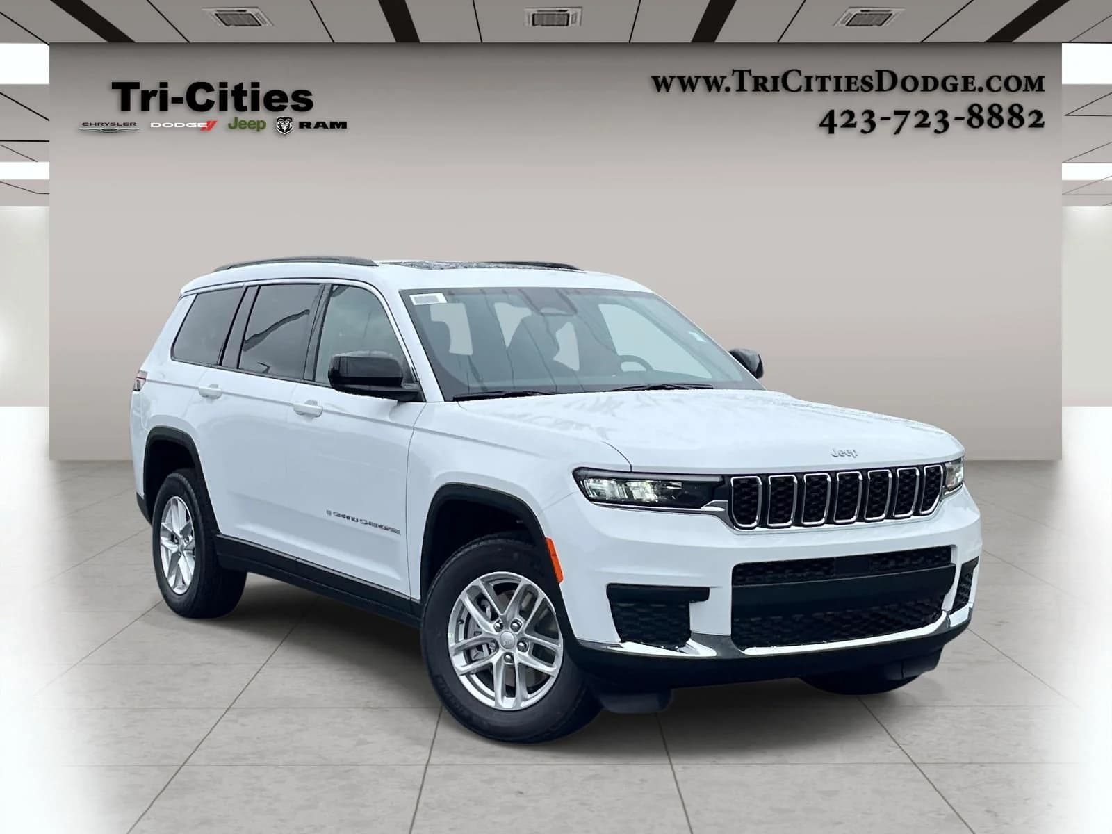 2026 Jeep Grand Cherokee L Laredo X — photo 1 of 33