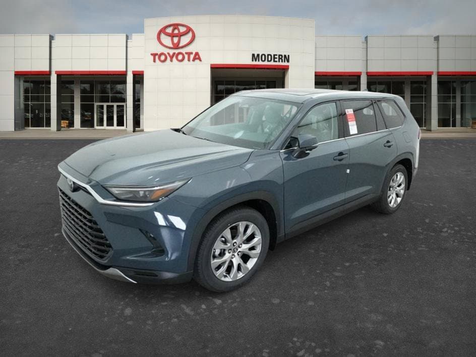 2026 Toyota Grand Highlander Hybrid Limited — photo 1 of 46