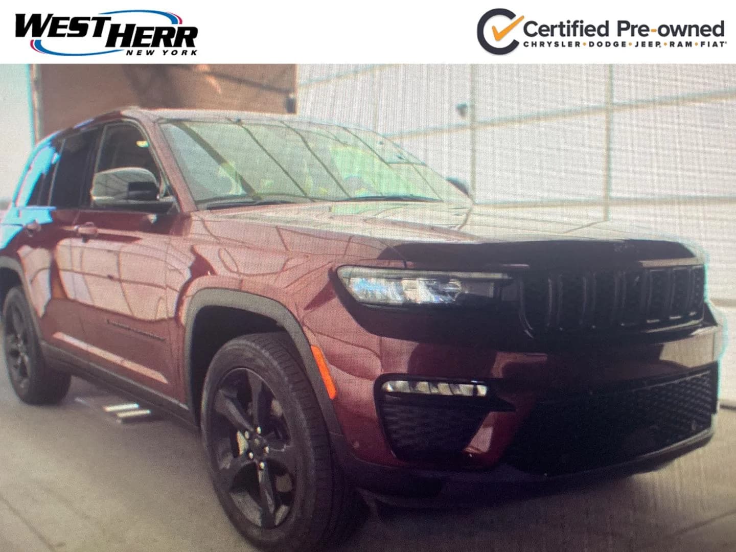 2023 Jeep Grand Cherokee Limited — photo 1 of 11