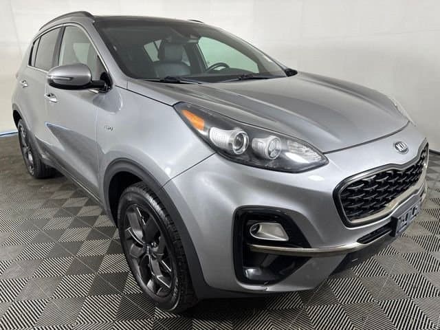 2020 Kia Sportage S — photo 1 of 22