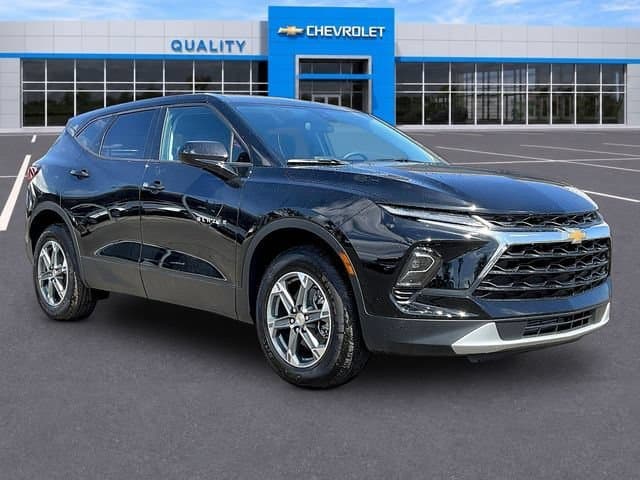 2026 Chevrolet Blazer 2LT — photo 1 of 39
