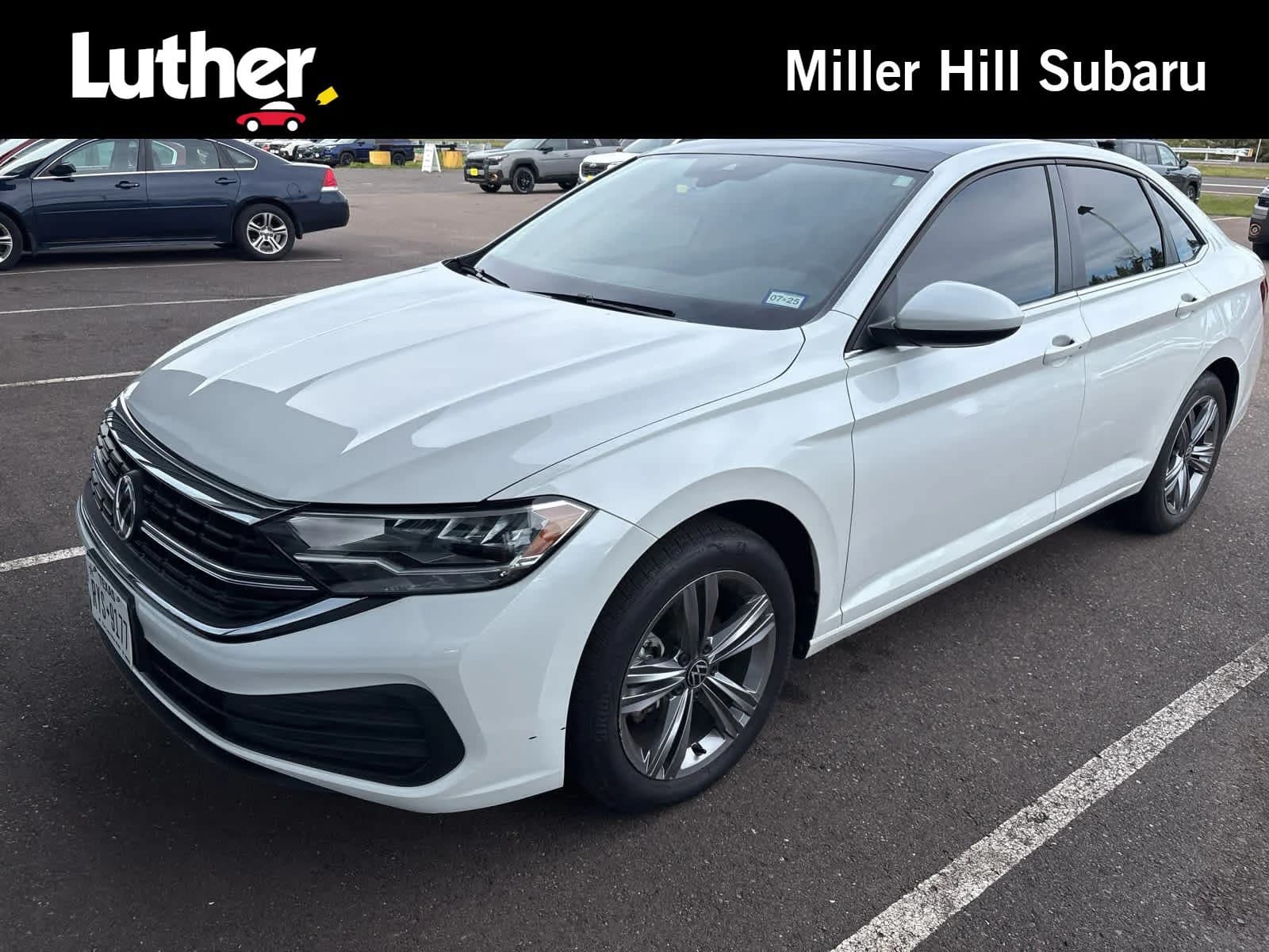 2022 Volkswagen Jetta SE — photo 1 of 14