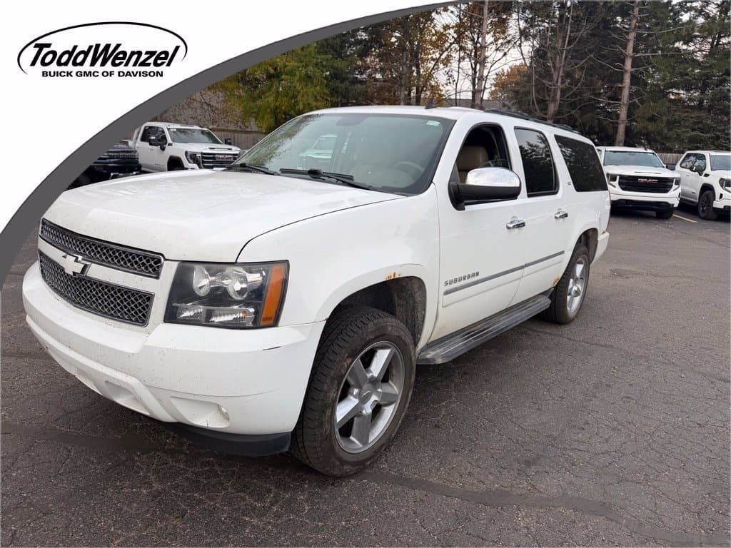 2012 Chevrolet Suburban LTZ — photo 1 of 7