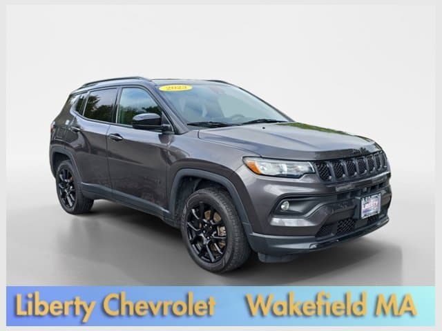 2023 Jeep Compass Altitude — photo 1 of 20
